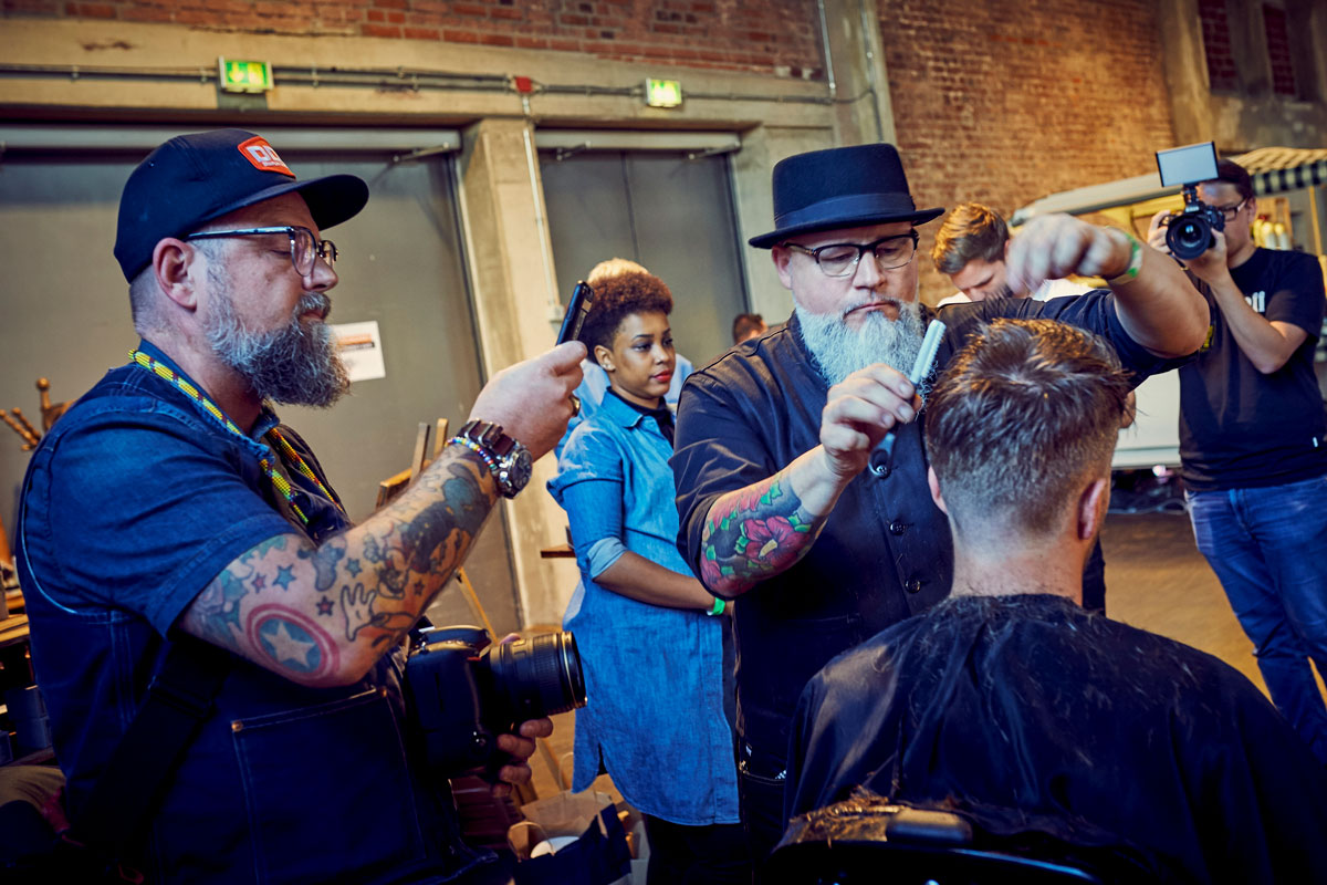 pict_event_rock-n-razor_barber_convention_2017_056