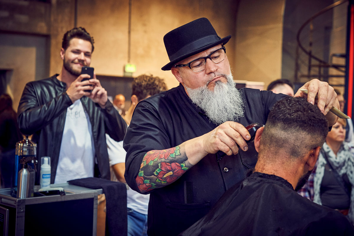 pict_event_rock-n-razor_barber_convention_2017_077