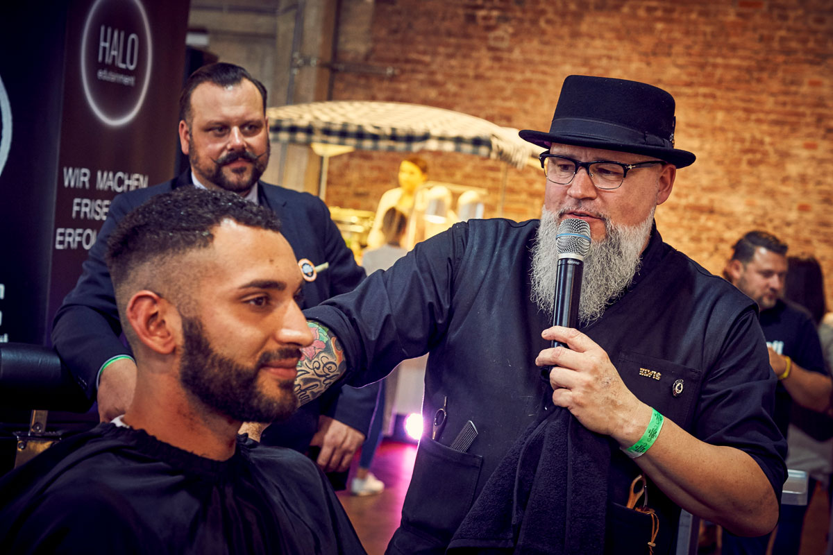 pict_event_rock-n-razor_barber_convention_2017_083