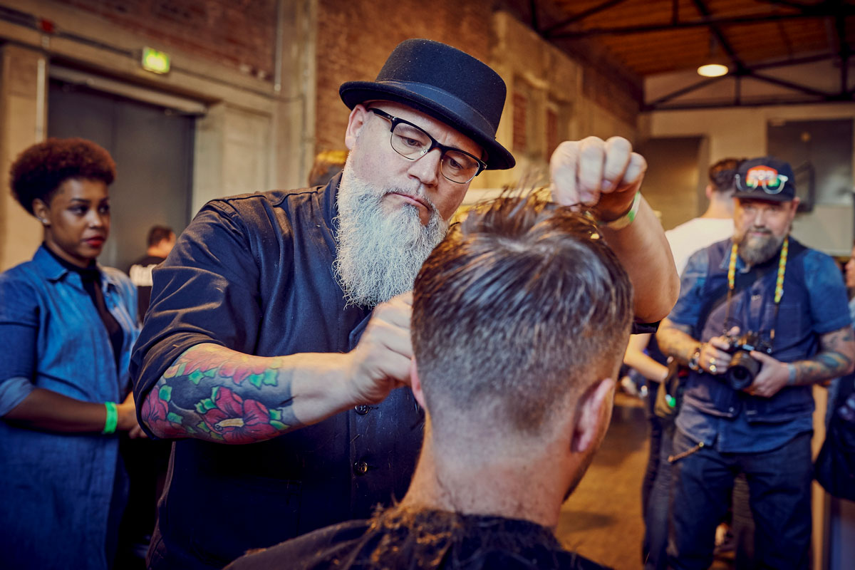 pict_event_rock-n-razor_barber_convention_2017_090