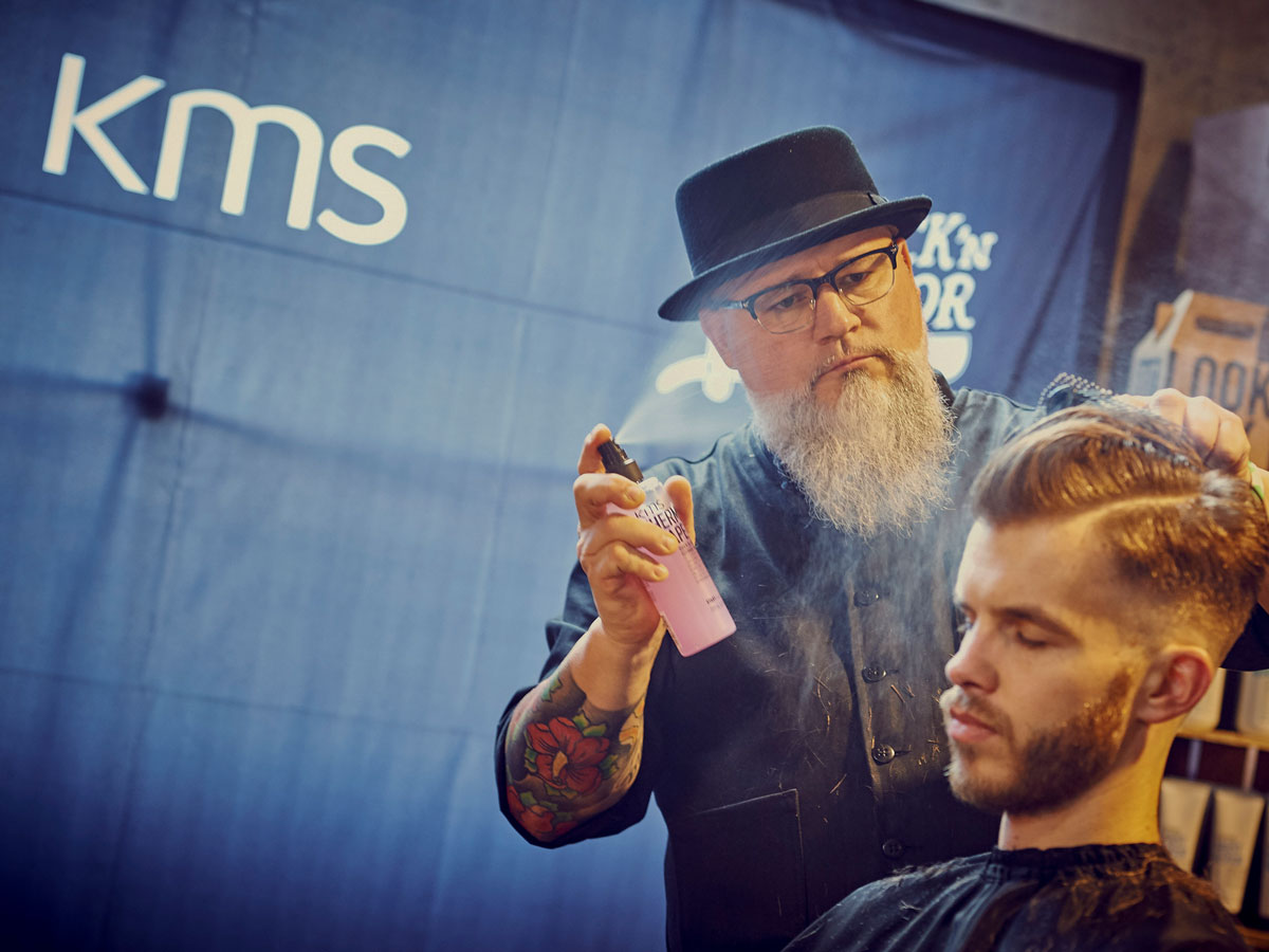 pict_event_rock-n-razor_barber_convention_2017_104